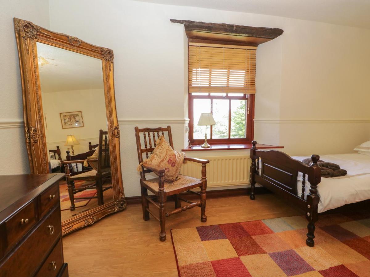 1 Cherry Tree Cottage Millom Buitenkant foto