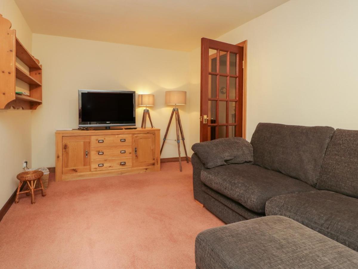 1 Cherry Tree Cottage Millom Buitenkant foto