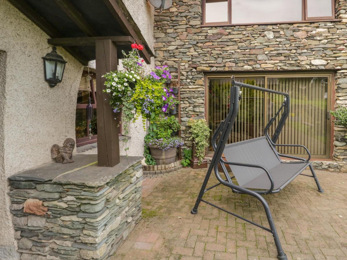 1 Cherry Tree Cottage Millom Buitenkant foto